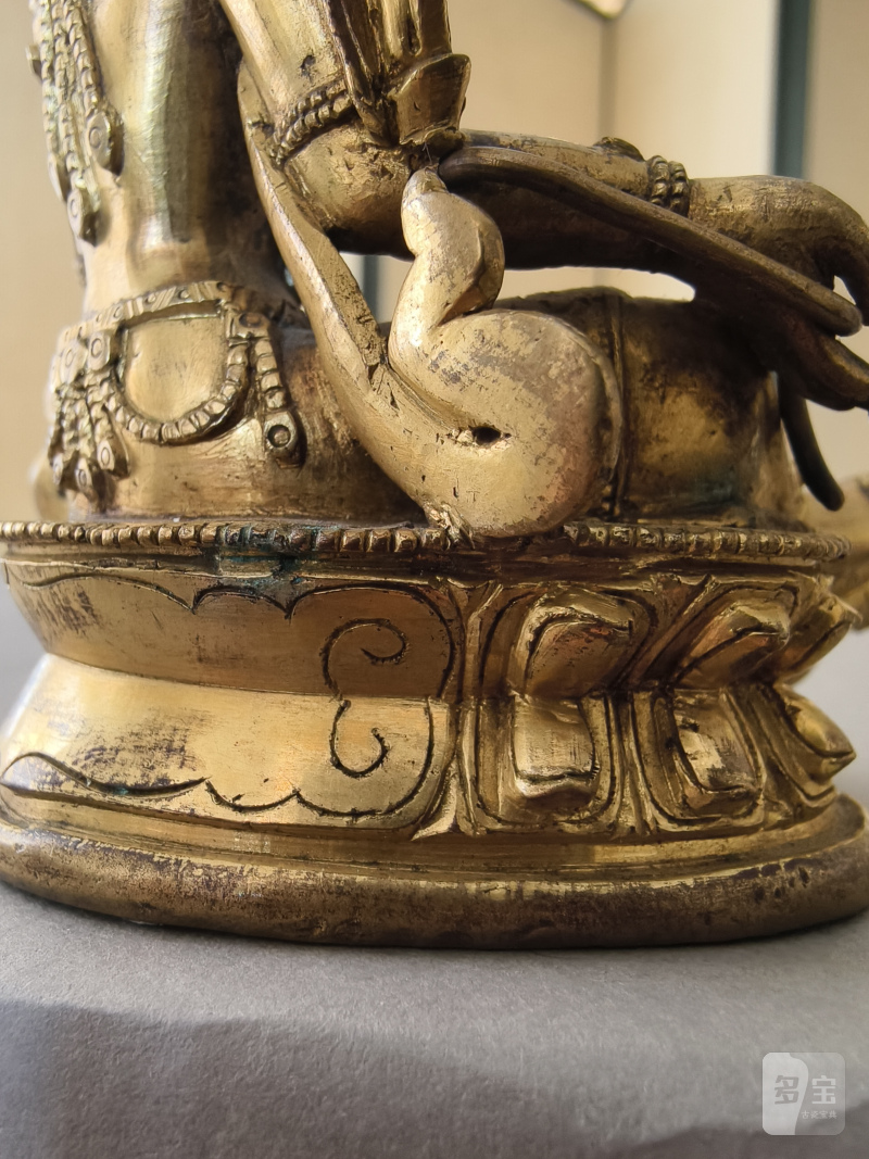 A GILT-BRONZE FIGURE OF SYAMATARA - 图17